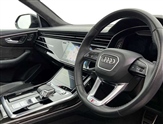 Audi Q8 Image 6