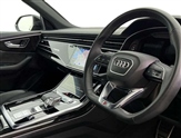 Audi Q8 Image 6
