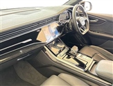 Audi Q8 Image 2