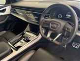 Audi Q8 Image 6