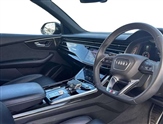 Audi Q8 Image 6