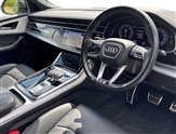 Audi Q8 Image 6