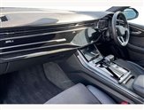 Audi Q8 Image 2