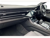 Audi Q8 Image 2