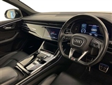 Audi Q8 Image 6