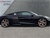 Audi R8 Image 4