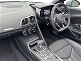 Audi R8 Image 2