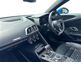 Audi R8 Image 2