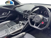 Audi R8 Image 6