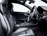 Audi RS4 Image 6