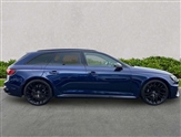 Audi RS4 Image 4