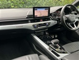 Audi RS4 Image 2