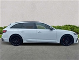 Audi RS4 Image 3