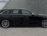 Audi RS4 Image 4