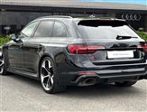 Audi RS4 Image 2