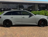 Audi RS4 Image 3