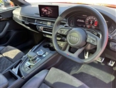 Audi RS4 Image 6