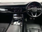 Audi RS4 Image 5