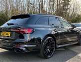 Audi RS4 Image 3