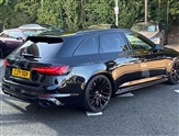 Audi RS4 Image 3