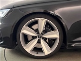 Audi RS4 Image 5