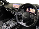 Audi RS4 Image 6