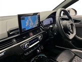 Audi RS4 Image 2