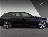 Audi RS4 Image 4