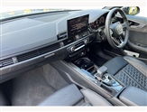 Audi RS4 Image 2