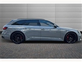 Audi RS4 Image 4