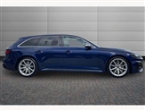 Audi RS4 Image 4