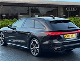Audi S5 Image 2