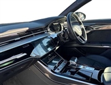 Audi S8 Image 2