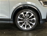 Audi SQ2 Image 6