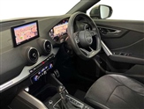 Audi SQ2 Image 2