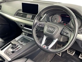 Audi SQ5 Image 6