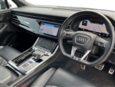 Audi SQ7 Image 6
