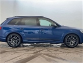 Audi SQ7 Image 4