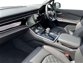 Audi SQ7 Image 3