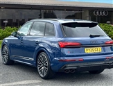Audi SQ7 Image 2