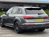 Audi SQ7 Image 2
