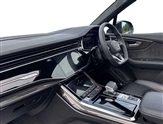 Audi SQ7 Image 2