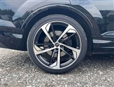 Audi SQ7 Image 5