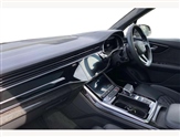 Audi SQ7 Image 2