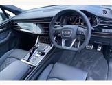Audi SQ7 Image 6