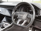 Audi SQ8 Image 6