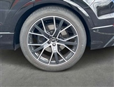 Audi SQ8 Image 6