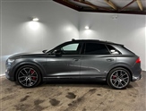 Audi SQ8 Image 6