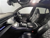 Audi SQ8 Image 2