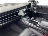 Audi SQ8 Image 2